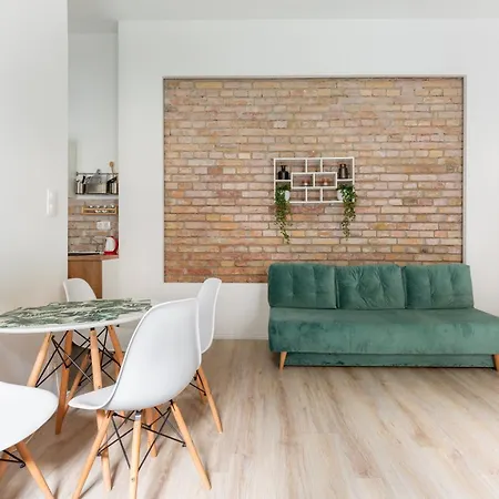 Central Studio By Stn Apartament *
